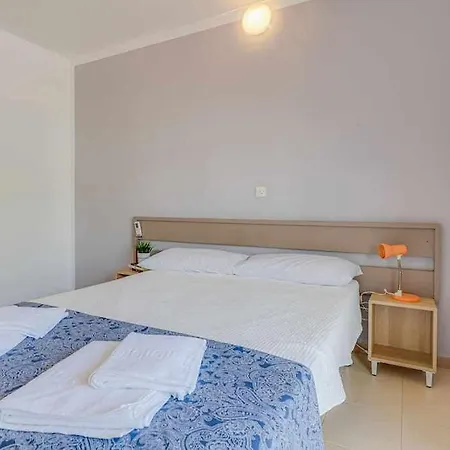 Ba Lotus Morris Apartment Blanes